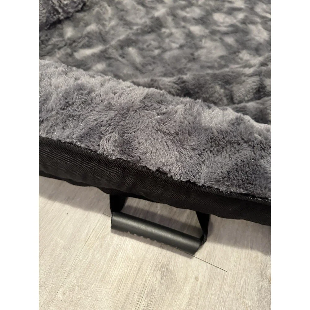 blunique faux fur